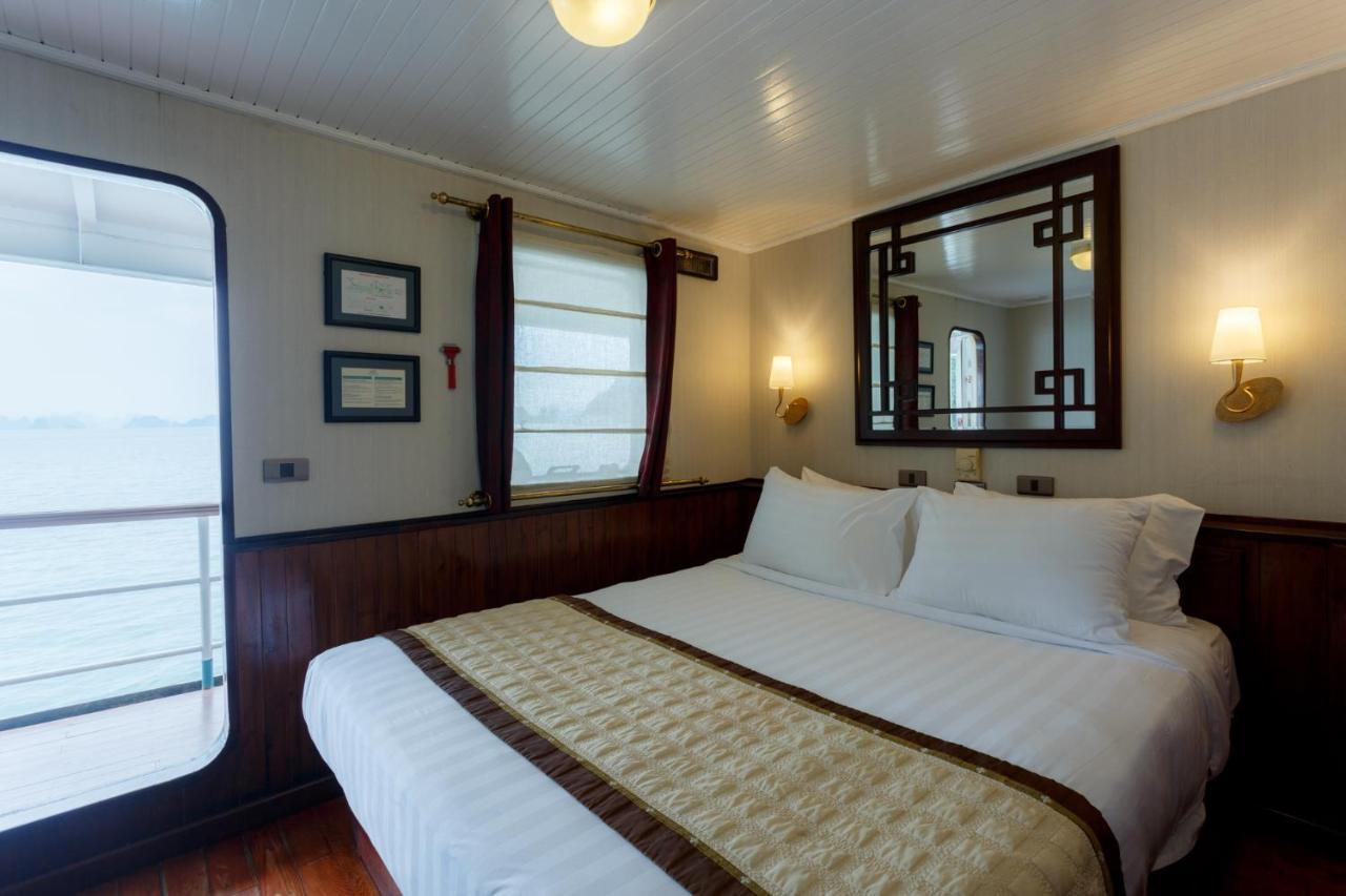 Emeraude Classic Cruises Hạ Long Extérieur photo