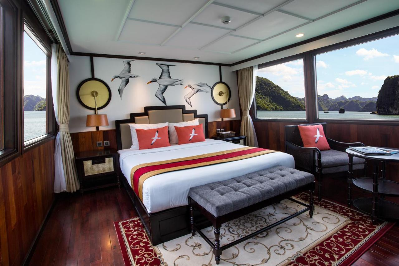 Emeraude Classic Cruises Hạ Long Extérieur photo