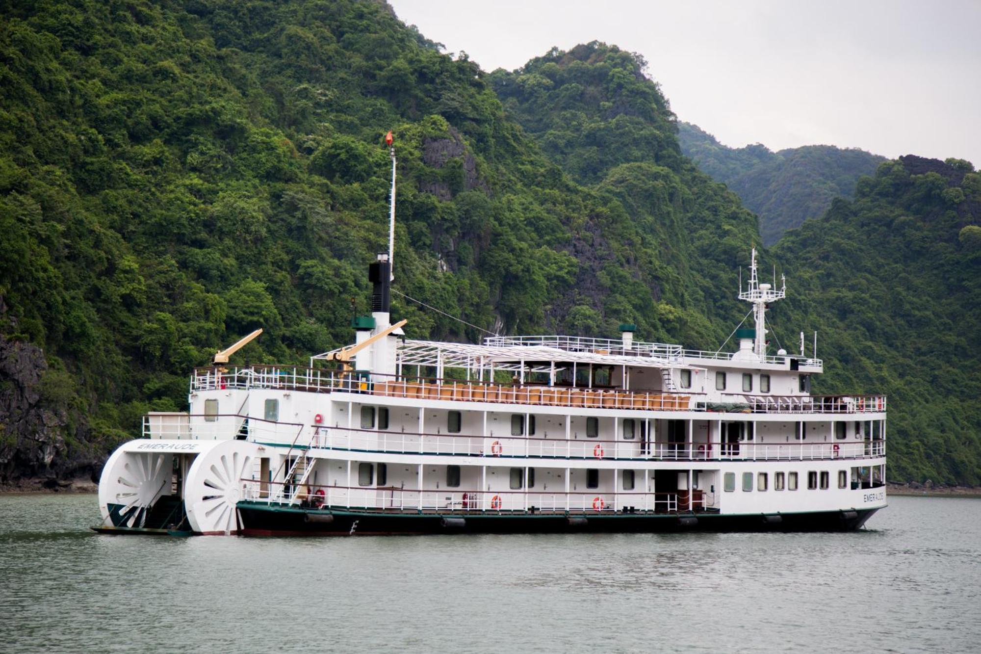 Hotel Emeraude Classic Cruises à Hạ Long Extérieur photo